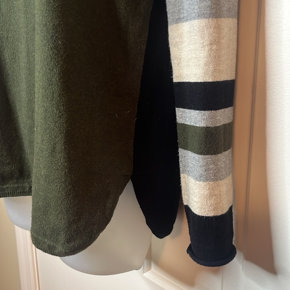 Lisa Todd Block Shock Colorblock Crewneck Cashmer… - image 4